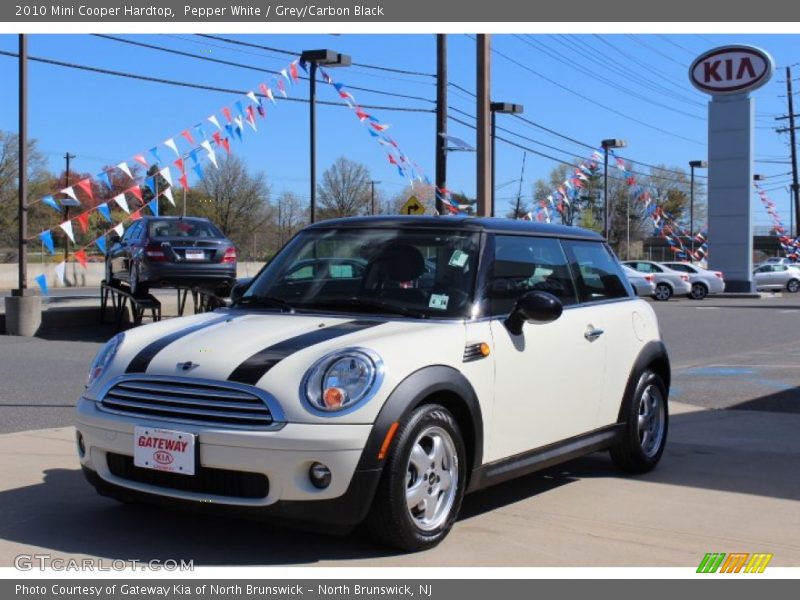 Pepper White / Grey/Carbon Black 2010 Mini Cooper Hardtop