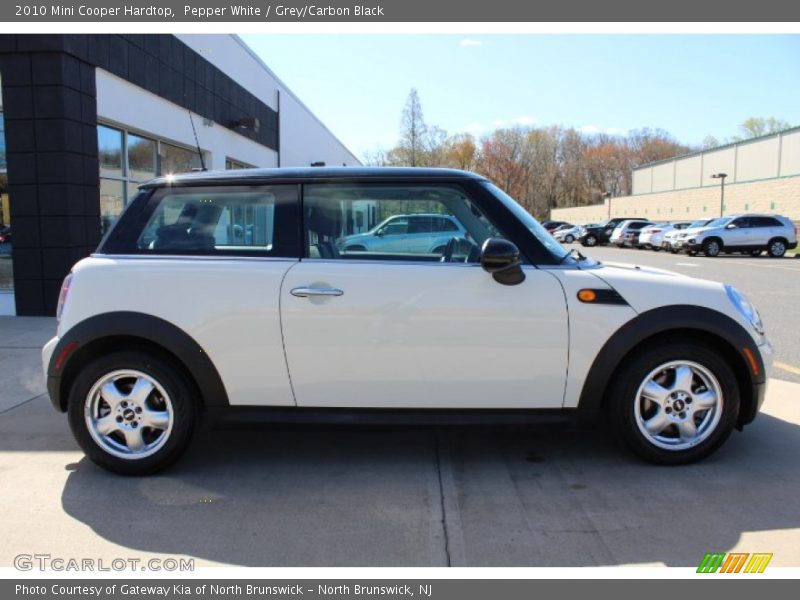 Pepper White / Grey/Carbon Black 2010 Mini Cooper Hardtop