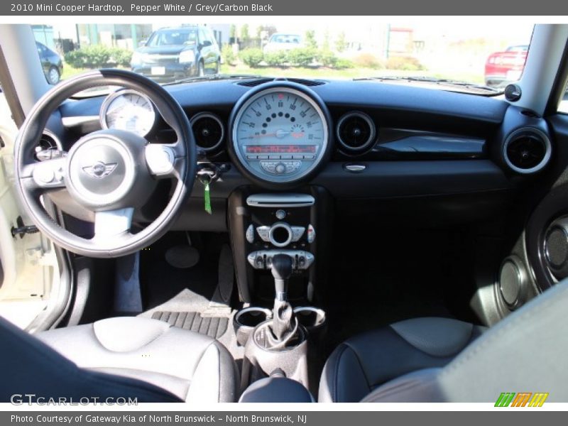 Pepper White / Grey/Carbon Black 2010 Mini Cooper Hardtop