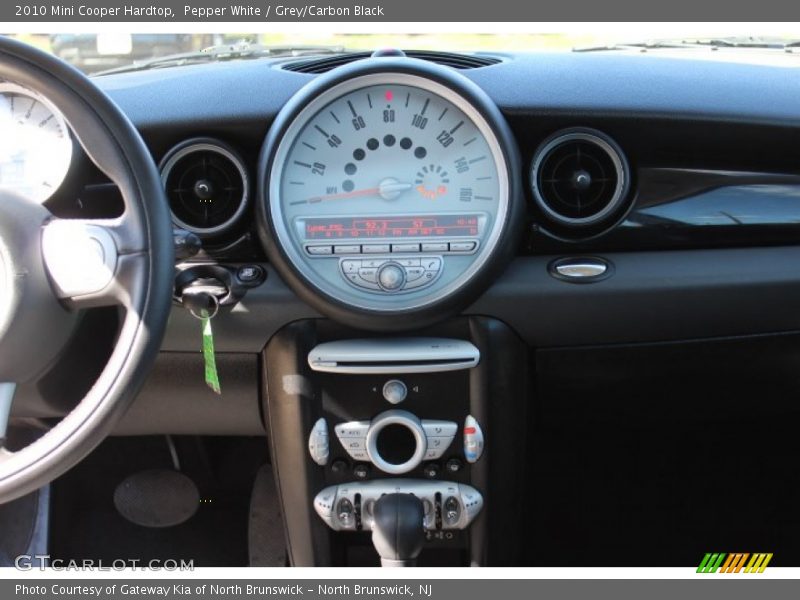 Pepper White / Grey/Carbon Black 2010 Mini Cooper Hardtop