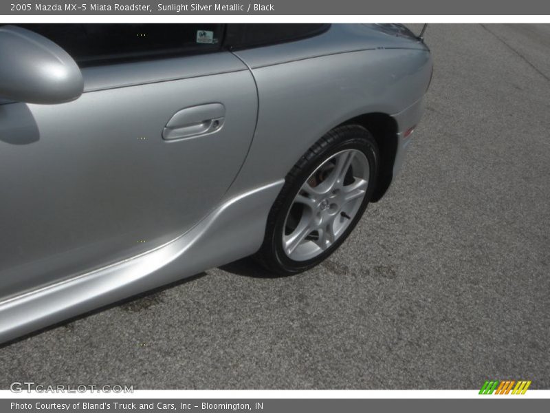 Sunlight Silver Metallic / Black 2005 Mazda MX-5 Miata Roadster