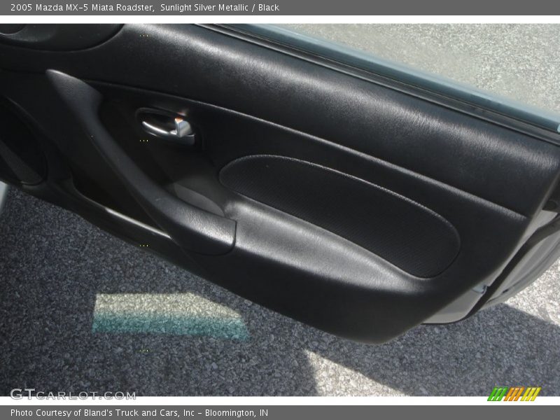 Sunlight Silver Metallic / Black 2005 Mazda MX-5 Miata Roadster