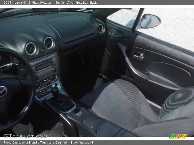 Sunlight Silver Metallic / Black 2005 Mazda MX-5 Miata Roadster