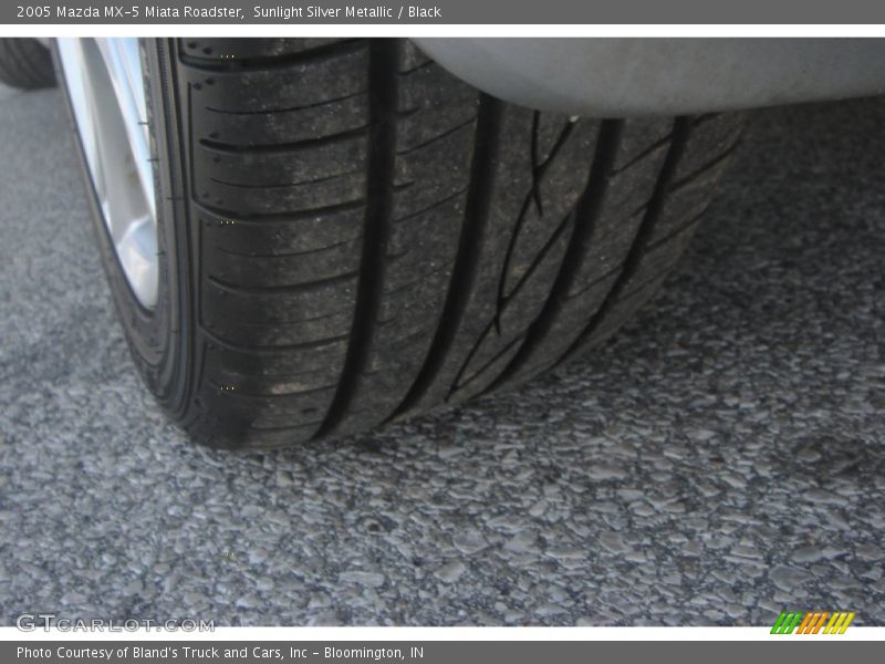 Sunlight Silver Metallic / Black 2005 Mazda MX-5 Miata Roadster