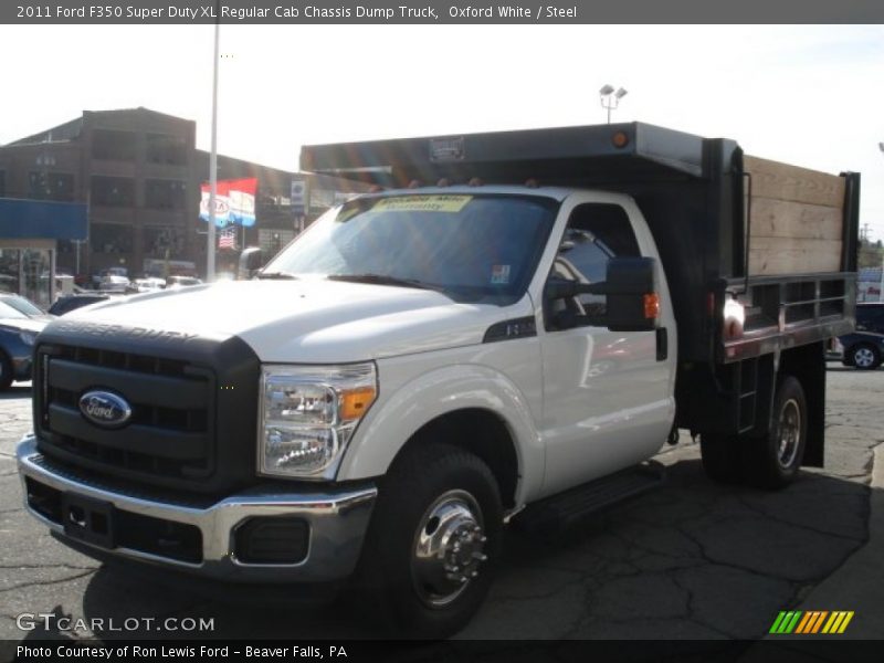 Oxford White / Steel 2011 Ford F350 Super Duty XL Regular Cab Chassis Dump Truck
