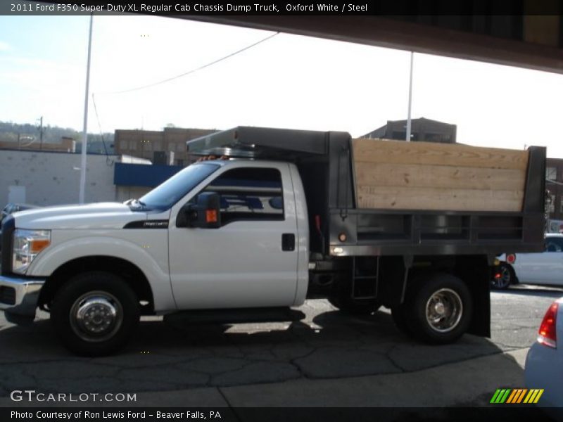 Oxford White / Steel 2011 Ford F350 Super Duty XL Regular Cab Chassis Dump Truck