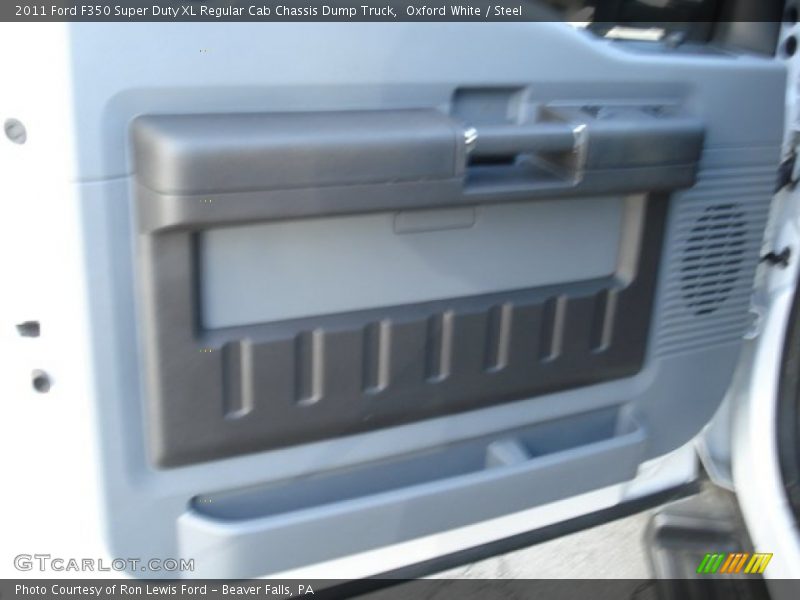 Oxford White / Steel 2011 Ford F350 Super Duty XL Regular Cab Chassis Dump Truck