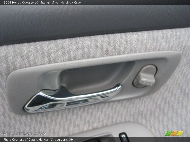 Starlight Silver Metallic / Gray 2004 Honda Odyssey LX