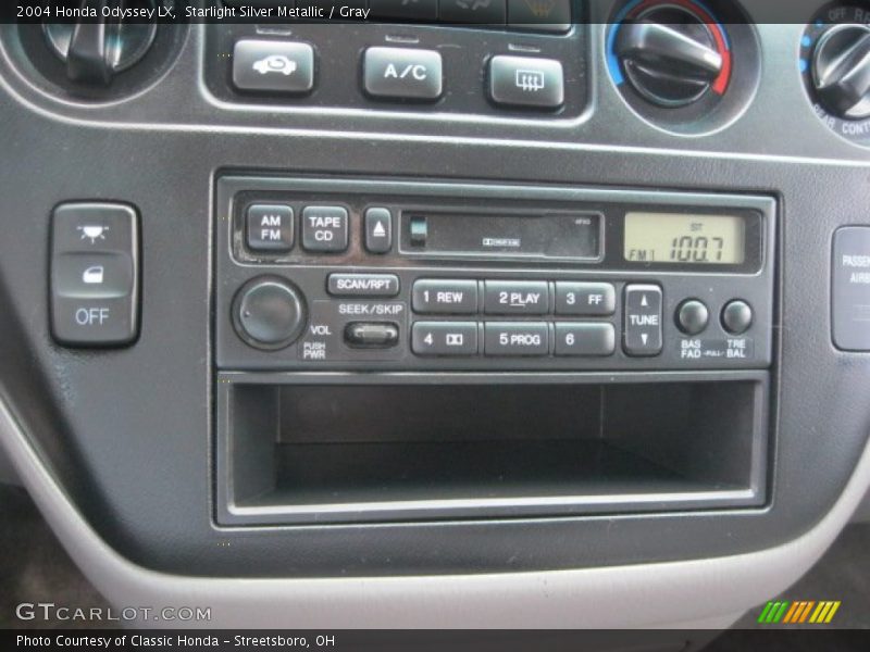 Starlight Silver Metallic / Gray 2004 Honda Odyssey LX