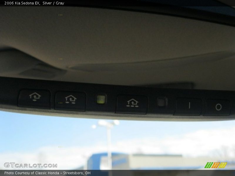 Silver / Gray 2006 Kia Sedona EX