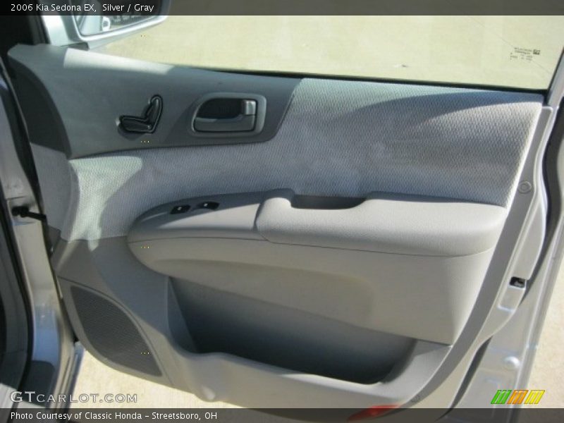 Silver / Gray 2006 Kia Sedona EX