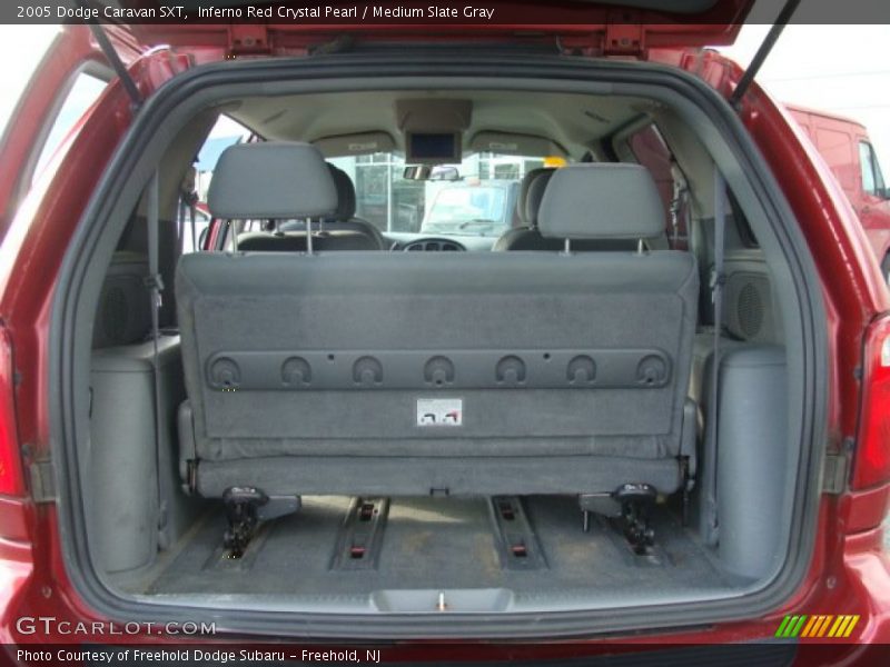 Inferno Red Crystal Pearl / Medium Slate Gray 2005 Dodge Caravan SXT