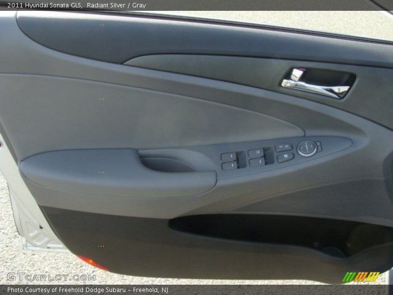 Radiant Silver / Gray 2011 Hyundai Sonata GLS