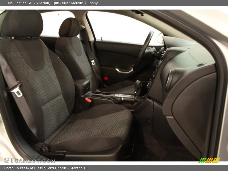  2009 G6 V6 Sedan Ebony Interior