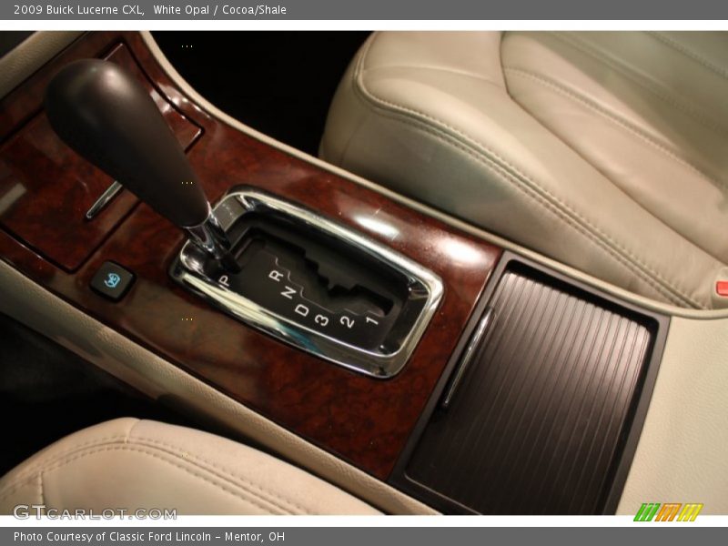 White Opal / Cocoa/Shale 2009 Buick Lucerne CXL