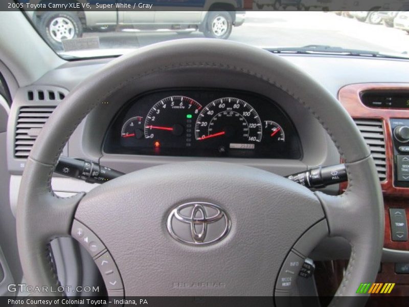 Super White / Gray 2005 Toyota Camry XLE V6