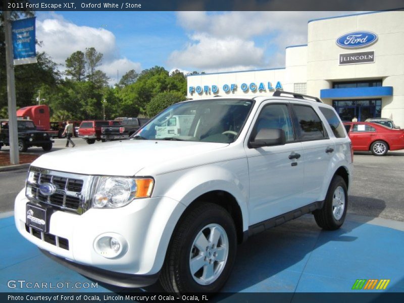 Oxford White / Stone 2011 Ford Escape XLT