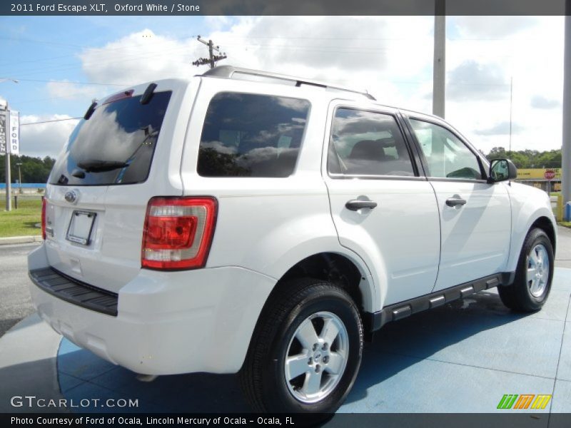 Oxford White / Stone 2011 Ford Escape XLT
