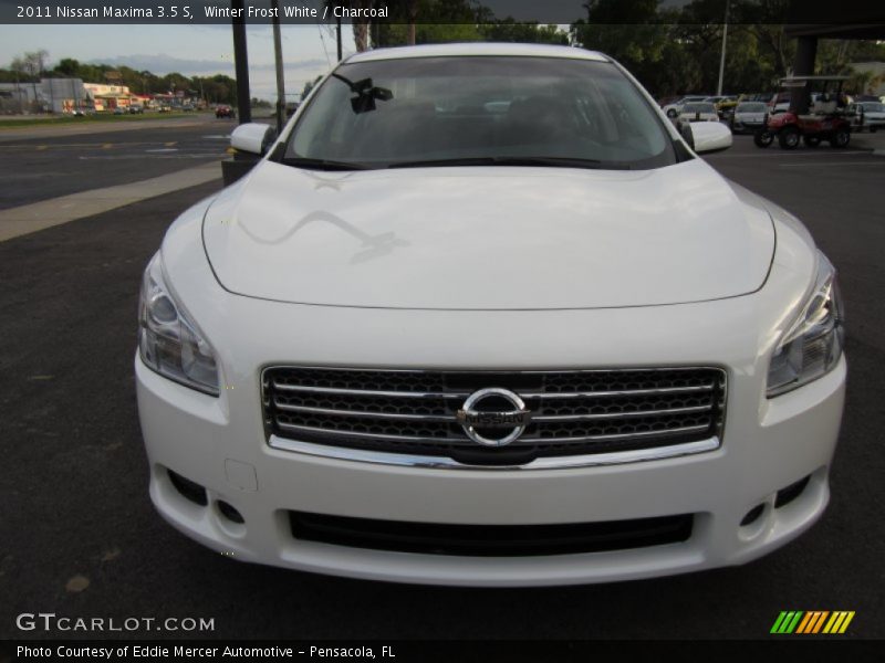 Winter Frost White / Charcoal 2011 Nissan Maxima 3.5 S