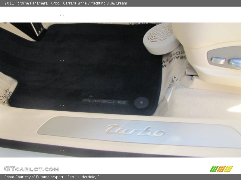 Carrara White / Yachting Blue/Cream 2011 Porsche Panamera Turbo