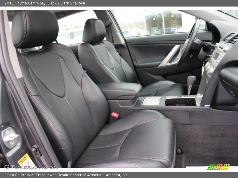 Black / Dark Charcoal 2011 Toyota Camry SE