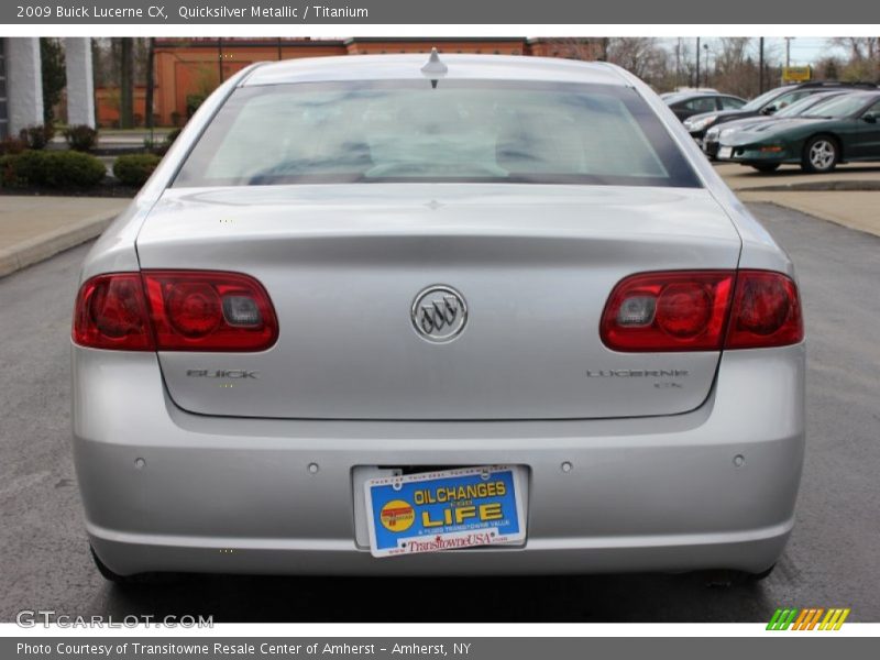 Quicksilver Metallic / Titanium 2009 Buick Lucerne CX