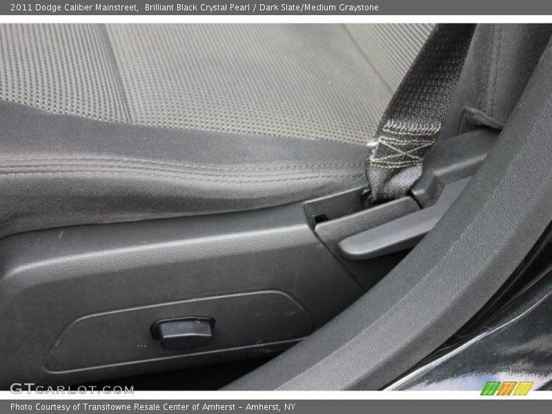 Brilliant Black Crystal Pearl / Dark Slate/Medium Graystone 2011 Dodge Caliber Mainstreet