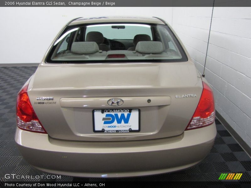 Champagne Beige / Beige 2006 Hyundai Elantra GLS Sedan