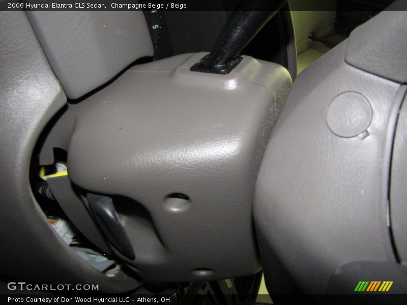 Champagne Beige / Beige 2006 Hyundai Elantra GLS Sedan