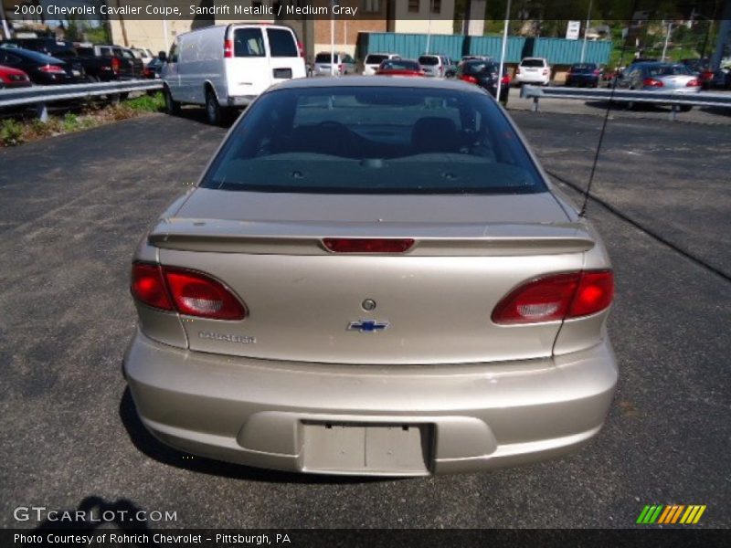 Sandrift Metallic / Medium Gray 2000 Chevrolet Cavalier Coupe