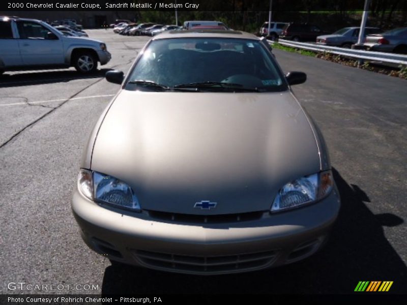 Sandrift Metallic / Medium Gray 2000 Chevrolet Cavalier Coupe