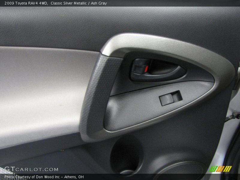 Classic Silver Metallic / Ash Gray 2009 Toyota RAV4 4WD