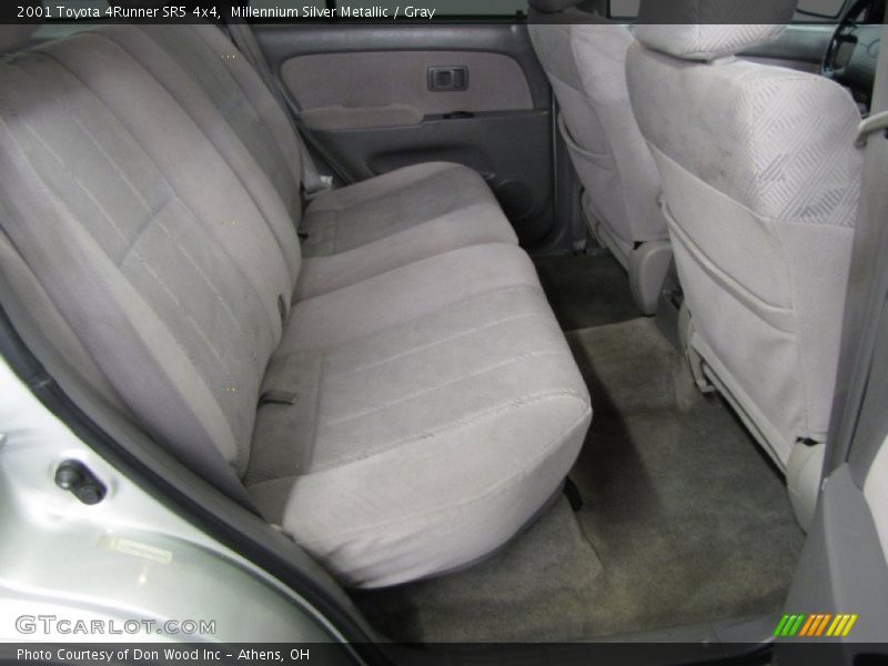 Millennium Silver Metallic / Gray 2001 Toyota 4Runner SR5 4x4