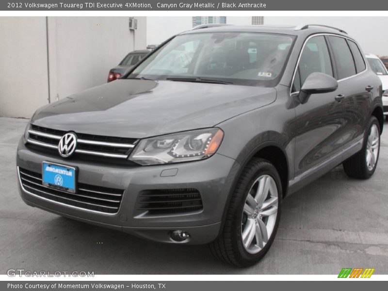 Canyon Gray Metallic / Black Anthracite 2012 Volkswagen Touareg TDI Executive 4XMotion