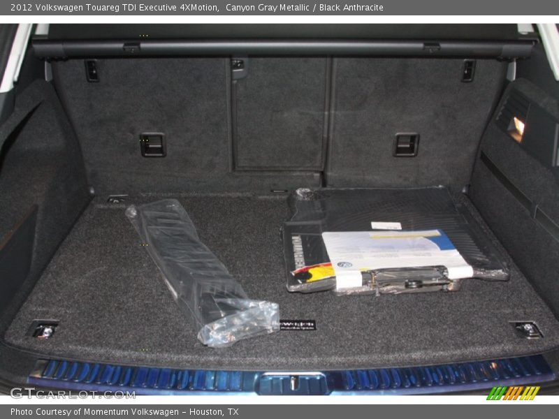 Canyon Gray Metallic / Black Anthracite 2012 Volkswagen Touareg TDI Executive 4XMotion