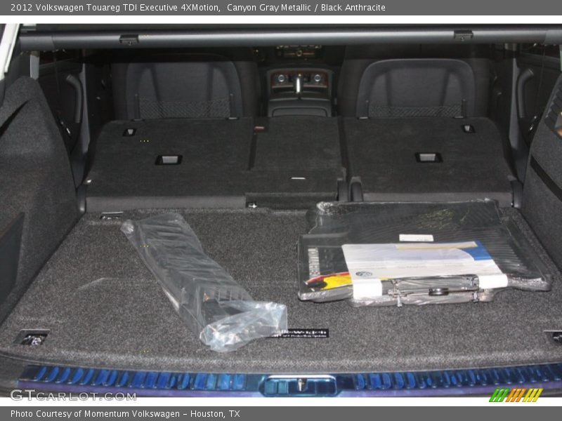 Canyon Gray Metallic / Black Anthracite 2012 Volkswagen Touareg TDI Executive 4XMotion