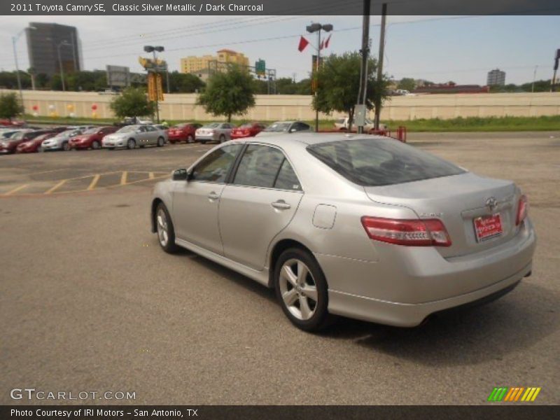 Classic Silver Metallic / Dark Charcoal 2011 Toyota Camry SE