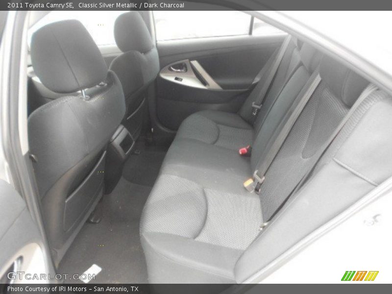 Classic Silver Metallic / Dark Charcoal 2011 Toyota Camry SE