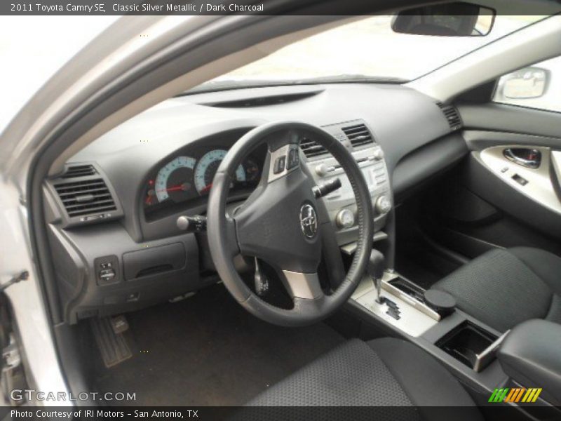 Classic Silver Metallic / Dark Charcoal 2011 Toyota Camry SE