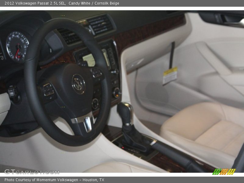 Candy White / Cornsilk Beige 2012 Volkswagen Passat 2.5L SEL