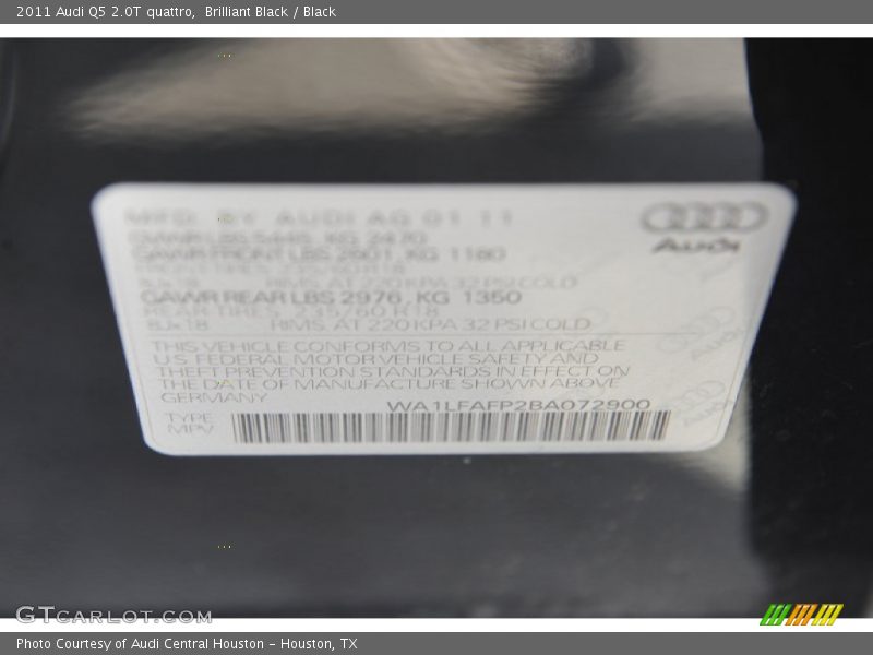 Brilliant Black / Black 2011 Audi Q5 2.0T quattro