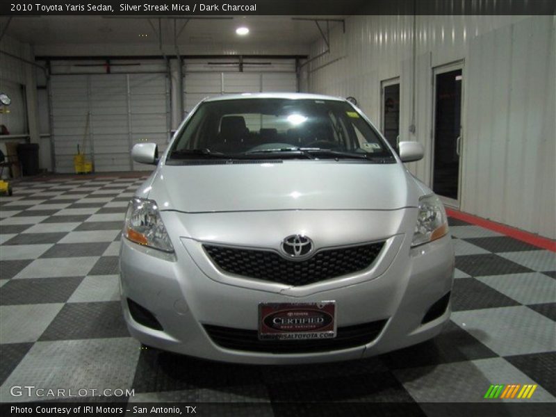 Silver Streak Mica / Dark Charcoal 2010 Toyota Yaris Sedan