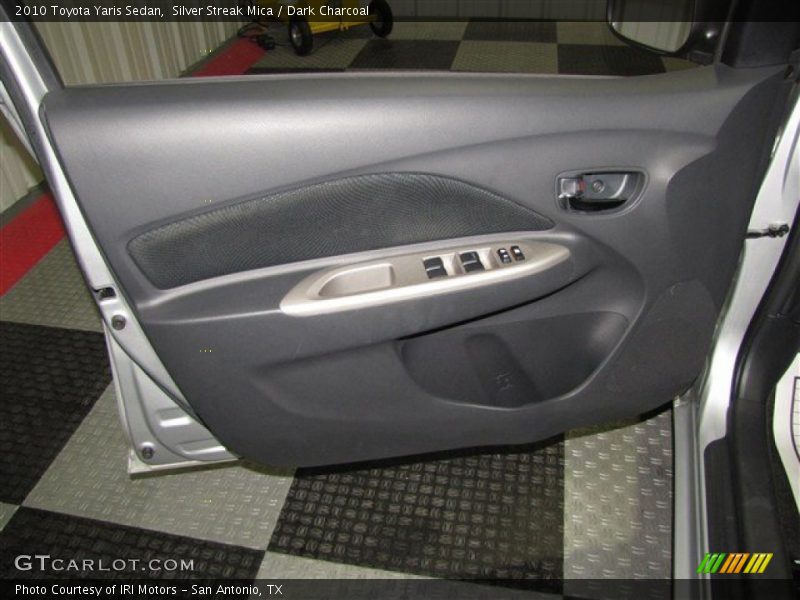 Silver Streak Mica / Dark Charcoal 2010 Toyota Yaris Sedan