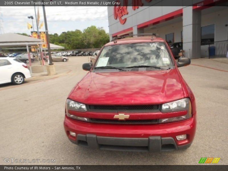 Medium Red Metallic / Light Gray 2005 Chevrolet TrailBlazer EXT LT