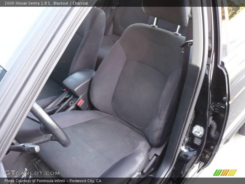 Blackout / Charcoal 2006 Nissan Sentra 1.8 S