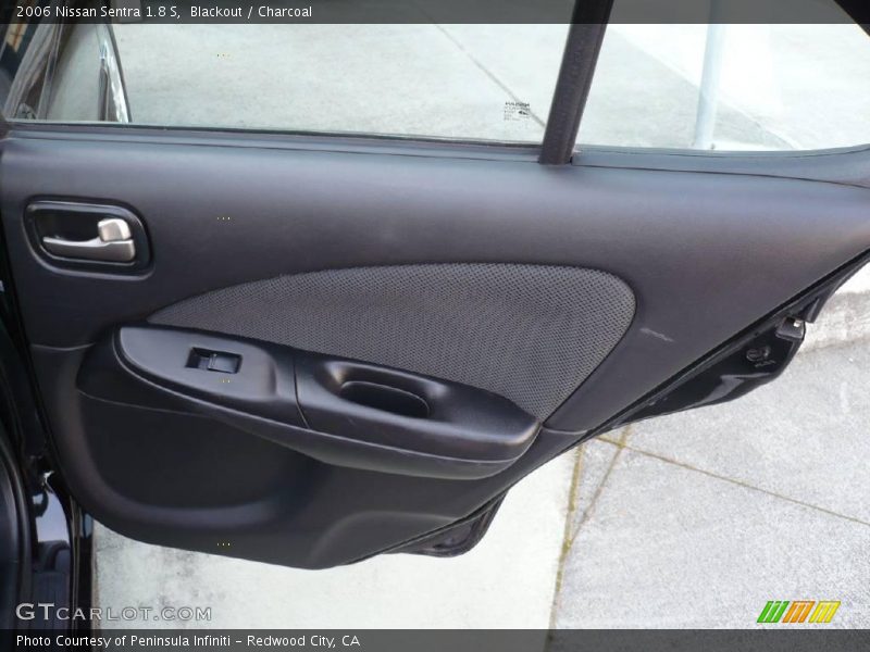 Blackout / Charcoal 2006 Nissan Sentra 1.8 S