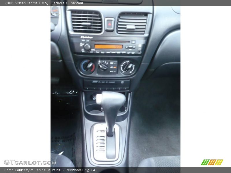 Blackout / Charcoal 2006 Nissan Sentra 1.8 S