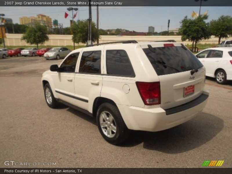 Stone White / Medium Slate Gray 2007 Jeep Grand Cherokee Laredo
