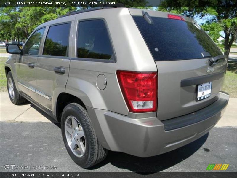 Light Khaki Metallic / Khaki 2005 Jeep Grand Cherokee Laredo