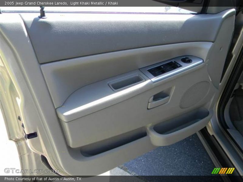 Light Khaki Metallic / Khaki 2005 Jeep Grand Cherokee Laredo